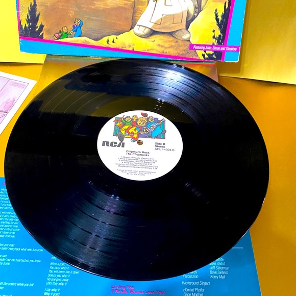 CHIPMUNK ROCK 80’s ALVIN, SIMON & THEODORE VINYL RCA RECORD ALBUM & SLEEVE 12” - Picture 11 of 15